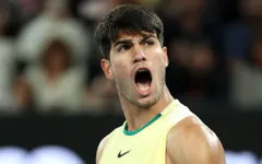 Zverev và Carlos Alcaraz vào tứ kết đơn nam Australia mở rộng