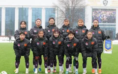 ĐT U20 nữ Việt Nam cầm hoà chủ nhà Uzbekistan dưới mưa tuyết