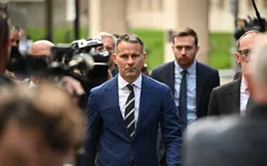 Ryan Giggs trở lại với bóng đá: Nhận chức Giám đốc bóng đá CLB Salforg
