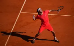 Stefanos Tsitsipas lần thứ 3 vào chung kết Monte Carlo Masters