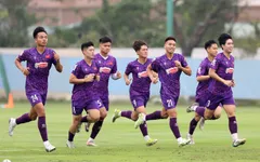 Đội tuyển U23 Việt Nam hào hứng bước vào buổi tập đầu tiên, chuẩn bị cho đấu trường châu Á
