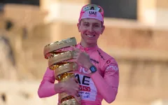 Tadej Pogacar và chức vô địch lịch sử tại Giro D'Italia
