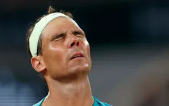 Rafael Nadal lần đầu dừng bước từ vòng 1 Pháp mở rộng