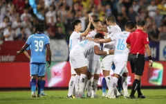 Thắng B.Bình Dương, Thép Xanh Nam Định tiến gần hơn đến chức vô địch V.League