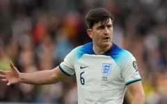 Huyền thoại MU xin lỗi vì quá nặng lời với Harry Maguire