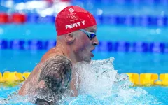 Nhà vô địch Olympic có chế độ ăn 8.000 calo mỗi ngày