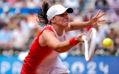 Iga Swiatek dừng bước tại bán kết Olympic Paris