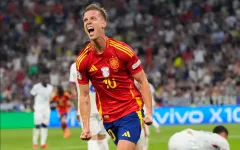 Vì sao Dani Olmo có thể trở thành "bom xịt" của Barcelona?
