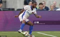 Sự nghiệp Raheem Sterling đi xuống vì mất phong độ