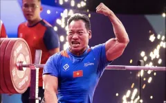 Lê Văn Công giành tấm huy chương đầu tiên cho TTNKT Việt Nam tại Paralympic Paris 2024