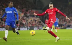 Darwin Nunez trở lại: Liverpool đón tin vui, nhưng Jota và Chiesa gây lo lắng