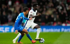 Bukayo Saka chia tay ĐT Anh vì chấn thương