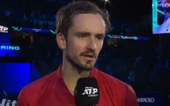 Daniil Medvedev: Sự nghiệp kết thúc ư? Hãy chờ xem tôi đáp trả thế nào!