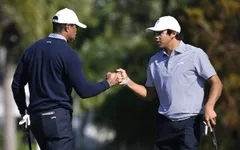 Cha con nhà Woods lỡ hẹn chức vô địch PNC Championship