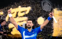Novak Djokovic ngược dòng thắng Carlos Alcaraz tại Australia mở rộng 2025