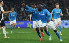 Napoli chấm dứt mạch bất bại của Juventus