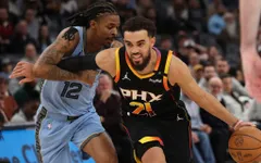 Phoenix Suns đối mặt với tương lai bất định của các ngôi sao