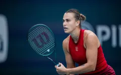 Aryna Sabalenka vào bán kết Miami mở rộng 2025