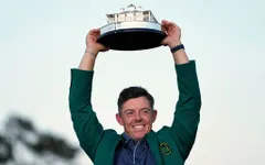 McIlroy vô địch The Masters, hoàn tất bộ sưu tập Grand Slam