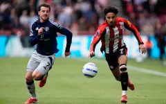 Rượt đuổi nghẹt thở, Brentford hạ gục Man Utd trong trận đấu có 7 bàn thắng