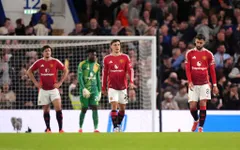 Cucurella tỏa sáng, Chelsea đánh bại Man Utd