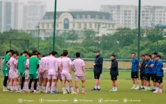 HLV Cristiano Roland hài lòng với tiến bộ của U16 Việt Nam trước ngày lên đường dự giải quốc tế