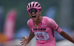 Isaac Del Toro về nhất chặng 17 Giro d'Italia