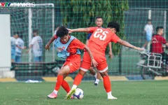 Tài năng trẻ Việt kiều nỗ lực tập luyện cùng U22 Việt Nam
