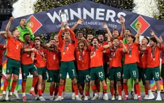Ronaldo ghi bàn, Yamal im tiếng, Bồ Đào Nha vô địch Nations League sau loạt đá luân lưu