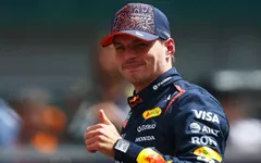 Max Verstappen cam kết tương lai với đội đua Red Bull