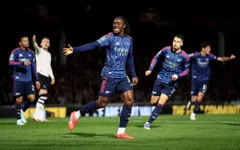 Arsenal, Man City dễ dàng đi tiếp tại cúp Liên đoàn Anh