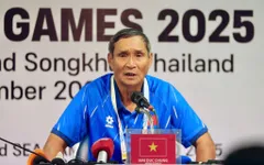 HLV Mai Đức Chung: Trọng tài xử ép Việt Nam, thiên vị Philippines