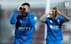 Al Hilal nối dài mạch trận thăng hoa