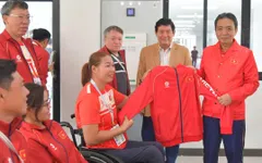 Thứ trưởng Hoàng Đạo Cương tới thăm và động viên đoàn Thể thao người khuyết tật Việt Nam