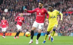 Đánh bại Tottenham, Man Utd vững vàng trong top 4 Ngoại hạng Anh