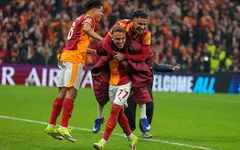 Galatasaray đè bẹp Juventus trên sân nhà