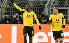Dortmund đặt một chân vào vòng 16 đội Champions League