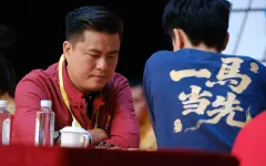 Lại Lý Huynh thua đáng tiếc trong trận chung kết Ngũ Dương Bôi