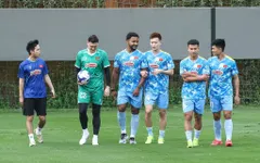 ĐT Việt Nam trở lại tập luyện, hướng tới màn so tài với ĐT Malaysia