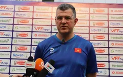 HLV Cristiano Roland nhận xét về con trai danh thủ Quang Hải trước giờ "xuất kích"