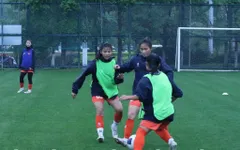 U17 Nữ Việt Nam nỗ lực vượt khó trong buổi tập đầu tiên tại Trung Quốc