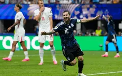 Ngược dòng kinh điển, Messi dẫn dắt Argentina vào chung kết FIFA World Cup 2026™