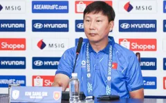 HLV Kim Sang-sik cùng Đình Bắc quyết tâm đánh bại Singapore, tạo đà cho trận đại chiến với Indonesia