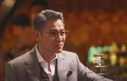 Lưu Đức Hoa tự cắt 1/3 tiền lương trong phim mới