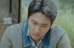 Khi Nguyên của Những chặng đường bụi bặm giận cả thế giới