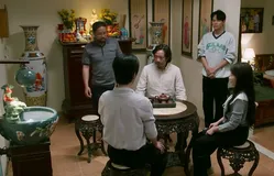 Cha tôi, người ở lại - Tập 43: An - Nguyên lén lút hẹn hò, bị cả nhà bắt quả tang