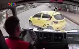 Quay đầu xe gây mất an toàn giao thông