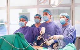 Tự chữa chướng bụng tại nhà, suýt lỡ thời điểm vàng trị ung thư