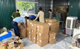 Hà Nội: Phát hiện hơn 5.000 lọ mỹ phẩm nhập lậu của công ty Ngân Korea