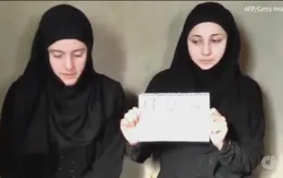 Chấn động clip kêu cứu của 2 cô gái bị IS bắt làm con tin